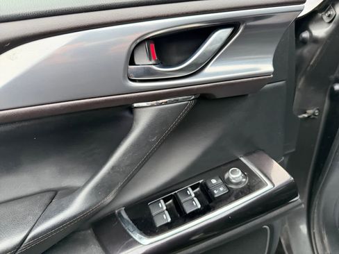 Used 2016 MAZDA CX-9 Grand Touring image 11
