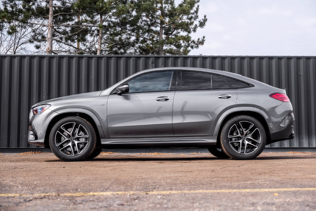 New 2026 Mercedes-Benz GLE 53 AMG 4MATIC Coupe image 3