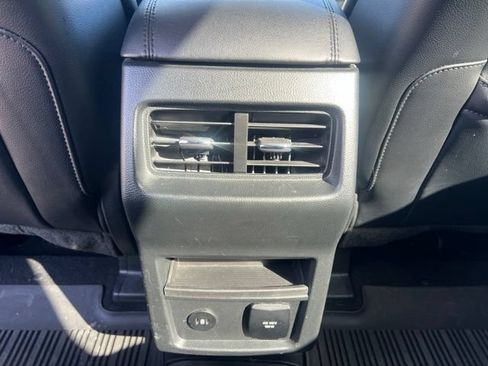 Used 2023 Ford Edge SEL w/ Convenience Package AWD/4WD image 19