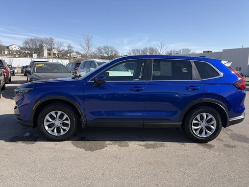 Used 2025 Honda CR-V LX image 8