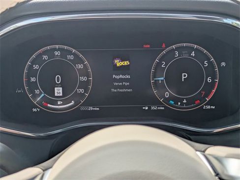 New 2026 Jaguar F-PACE R-Dynamic S image 8