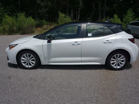 Used 2023 Toyota Corolla SE FWD image 18