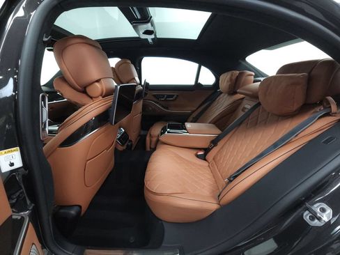 Certified 2024 Mercedes-Benz S 580 4MATIC Sedan image 30