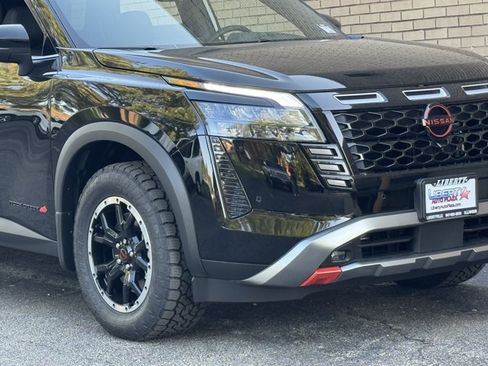 New 2026 Nissan Pathfinder Rock Creek AWD/4WD image 3