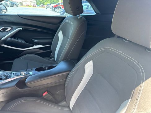 Used 2017 Chevrolet Camaro LT w/ RS Package RWD image 10