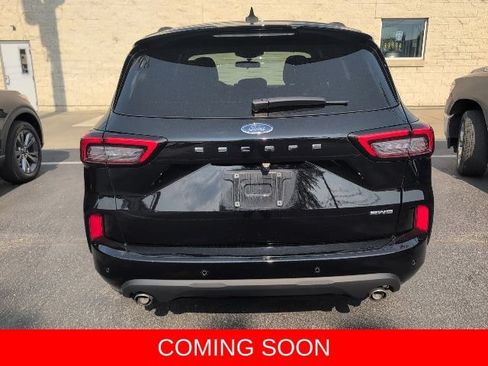 Used 2023 Ford Escape ST-Line w/ Tech Pack #1 AWD/4WD image 7