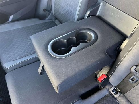 Used 2021 Volkswagen Tiguan S image 13