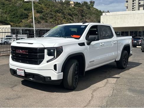 Used 2023 GMC Sierra 1500 Elevation RWD image 10