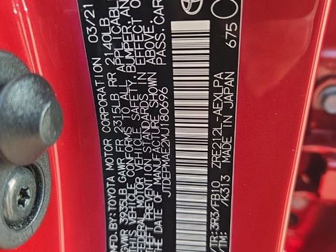 Used 2021 Toyota Corolla LE image 34