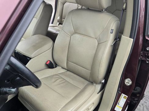 Used 2014 Honda Pilot Touring image 31