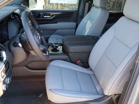 New 2026 GMC Yukon XL Elevation AWD/4WD image 11