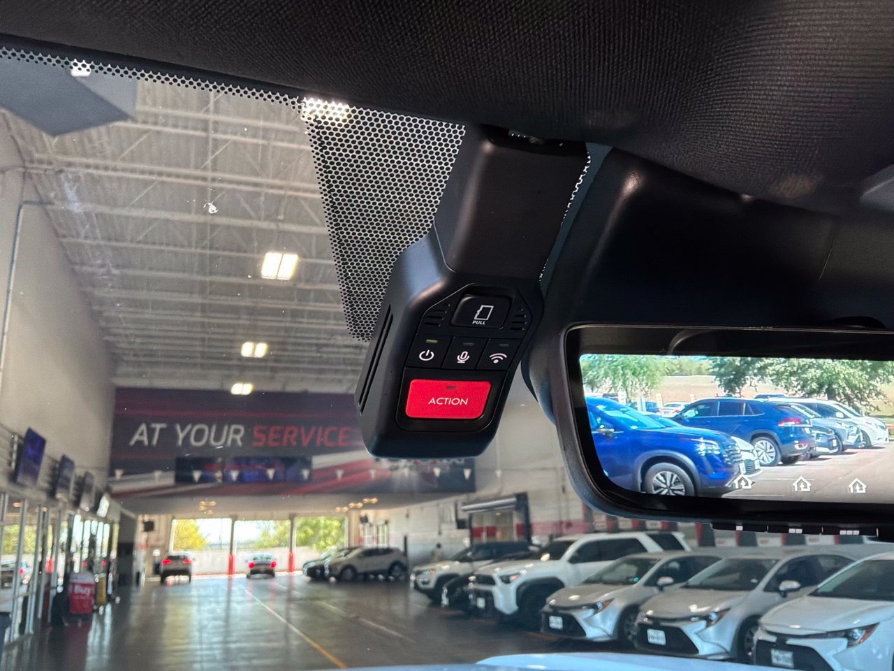 Used 2024 Toyota Tacoma TRD Off-Road w/ TRD Off Road Premium Package AWD/4WD image 28