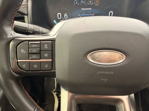 Used 2022 Ford Expedition Platinum AWD/4WD image 17