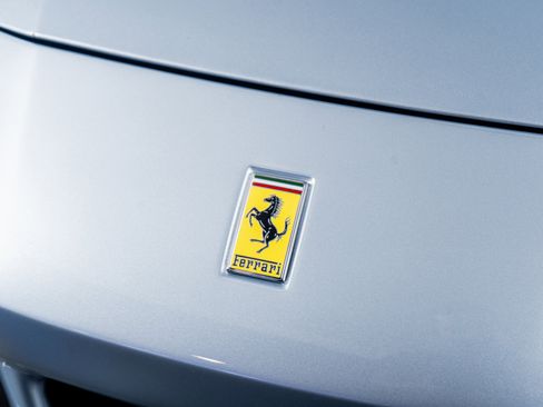 Used 2019 Ferrari 488 Spider image 27