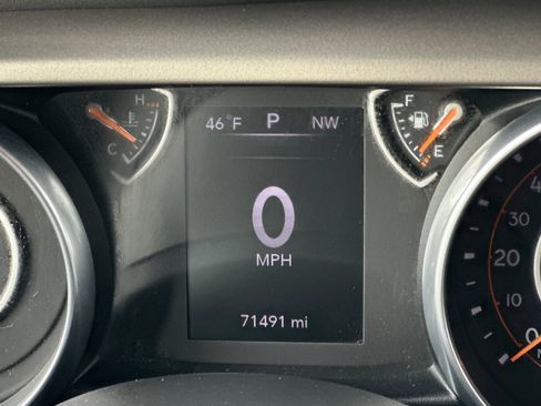 Used 2018 Jeep Wrangler Sport image 21