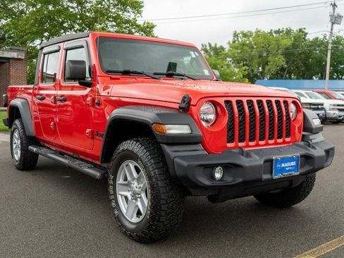 Used 2020 Jeep Gladiator Sport w/ Quick Order Package 24S AWD/4WD image 4
