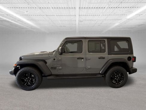 Used 2022 Jeep Wrangler Unlimited Sport AWD/4WD image 2