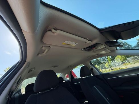 Used 2025 Hyundai Sonata SEL FWD image 28