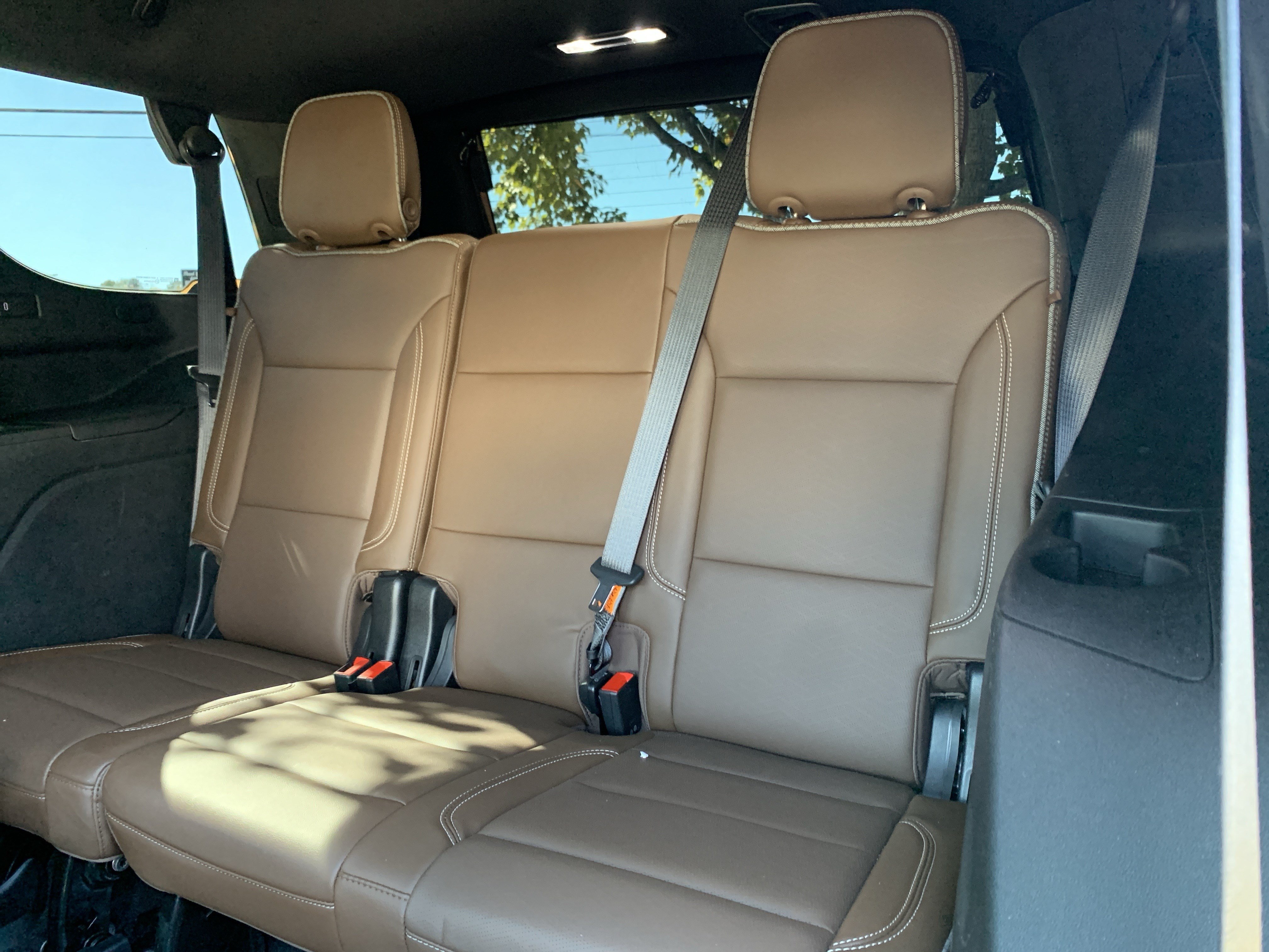 Used 2021 Chevrolet Tahoe High Country w/ Premium Package AWD/4WD image 33