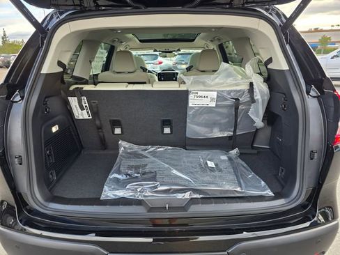 New 2026 Subaru Ascent Limited AWD/4WD image 15