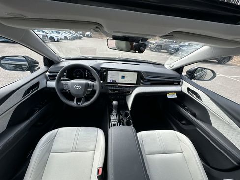 New 2026 Toyota Camry XLE AWD/4WD image 38