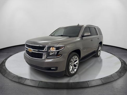 Used 2019 Chevrolet Tahoe LT w/ Luxury Package RWD image 1
