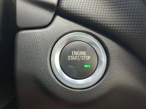 Used 2022 Chevrolet Equinox RS w/ RS Leather Package image 29