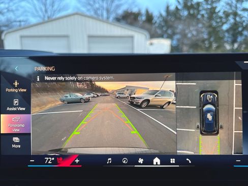 New 2026 BMW X5 xDrive40i w/ M Sport Package image 14