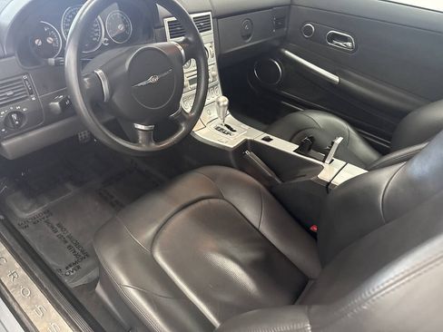 Used 2004 Chrysler Crossfire Coupe RWD image 5