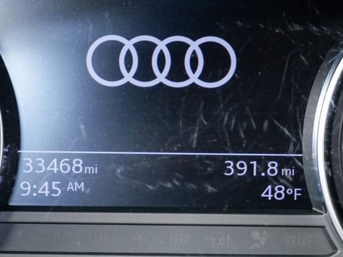 Used 2021 Audi A4 2.0T Premium w/ Convenience Package image 8