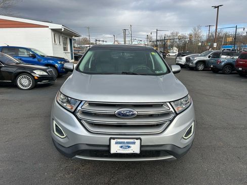 Used 2015 Ford Edge Titanium w/ Technology Package image 2