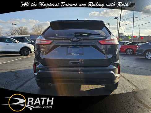Used 2022 Ford Edge SE w/ Black Appearance Package image 7