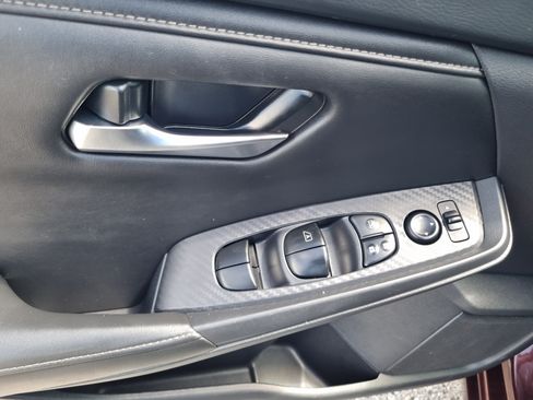 Used 2024 Nissan Sentra SV w/ All-Weather Package FWD image 24