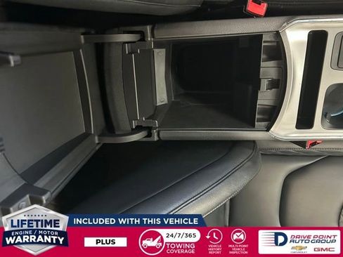 Used 2024 Ford Edge Titanium image 29