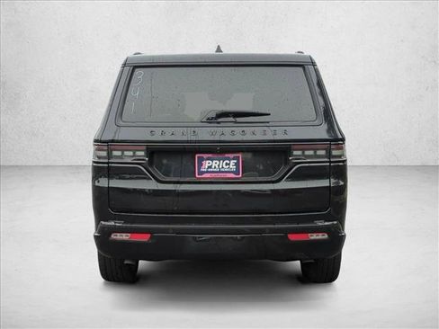 Used 2024 Jeep Grand Wagoneer L Series II w/ Quick Order Packagew 28T AWD/4WD image 6