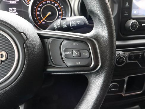 Used 2019 Jeep Wrangler Unlimited Sport AWD/4WD image 35