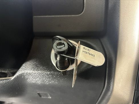 Used 2017 RAM 1500 Big Horn AWD/4WD image 12