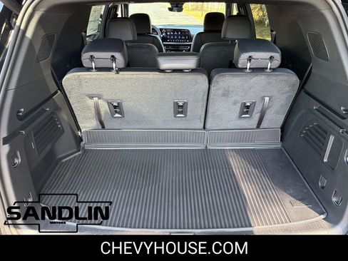 New 2026 Chevrolet Traverse LT w/ Midnight/Sport Edition FWD image 24