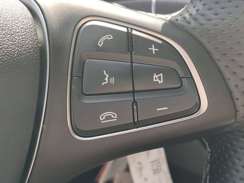 Used 2023 Mercedes-Benz Metris Passenger image 13