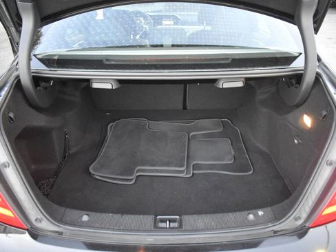 Used 2014 Mercedes-Benz C 250 C 250 Luxury Sedan 4D image 23