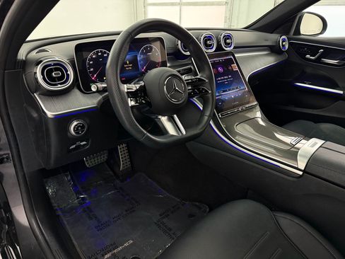 Used 2023 Mercedes-Benz C 300 4MATIC Sedan image 4