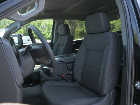 New 2026 Chevrolet Silverado 1500 Custom Trail Boss w/ Turbomax Blackout Package AWD/4WD image 9