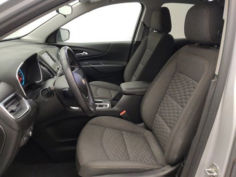 Used 2020 Chevrolet Equinox LT w/ Driver Convenience Package FWD image 17