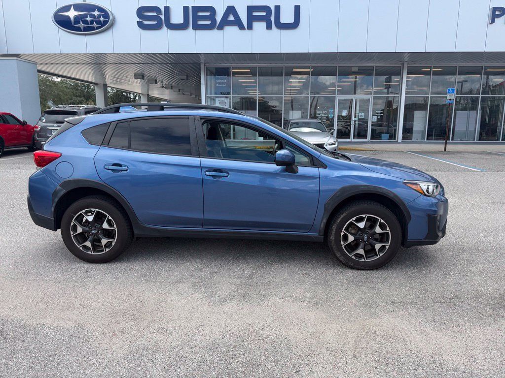 Used 2019 Subaru Crosstrek 2.0i Premium AWD/4WD image 2