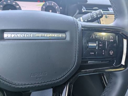 Used 2025 Land Rover Range Rover Velar Dynamic SE AWD/4WD image 17