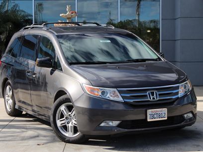 Used 2013 Honda Odyssey Touring Elite