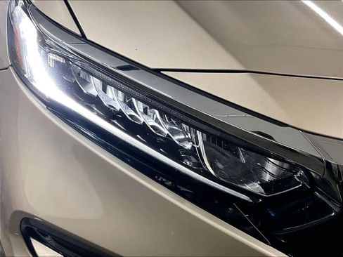 Used 2018 Honda Accord EX-L image 32