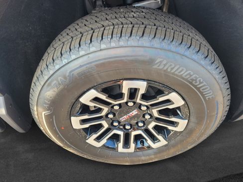 New 2026 GMC Sierra EV Elevation w/ Premium Package image 8