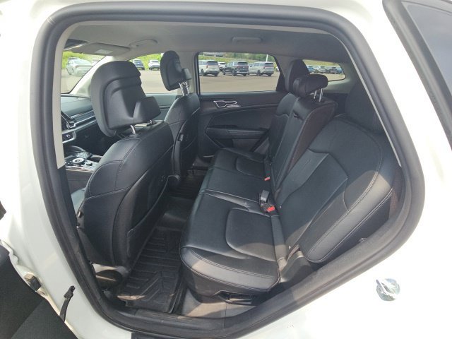 Used 2023 Kia Sportage EX AWD/4WD image 13