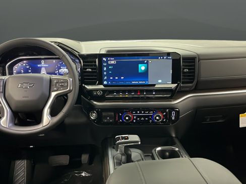 New 2026 Chevrolet Silverado 1500 RST w/ Dark Appearance Package AWD/4WD image 11